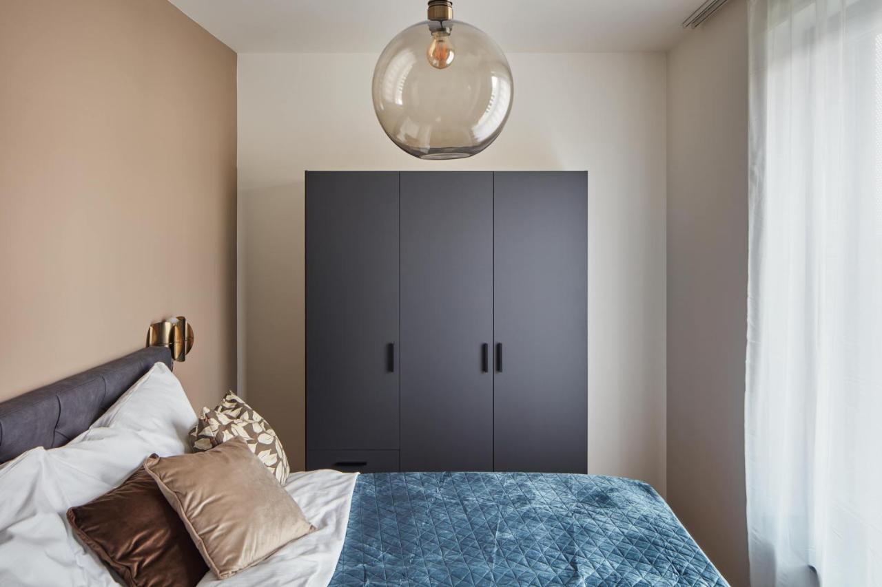 Prague Days - Designer Apts - Garage - Terrace - Easy City Access 外观 照片